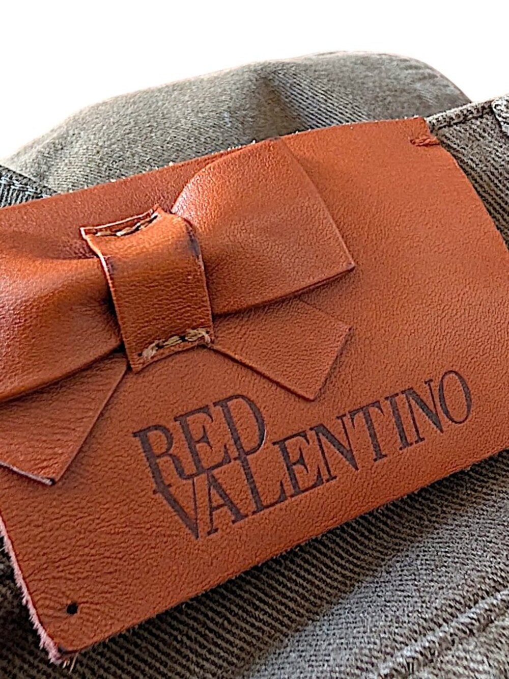 Red Valentino VTG Y2K Italy made embroidered bow straight leg cigarette jeans 28